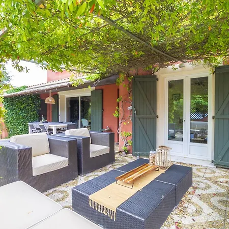 L Hacienda Holiday home *
