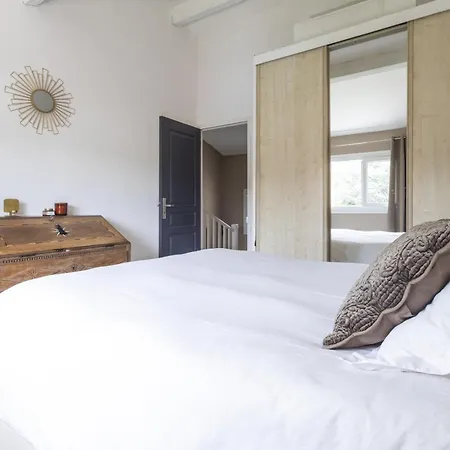 Vakantiehuis L Hacienda Rochefort-du-Gard