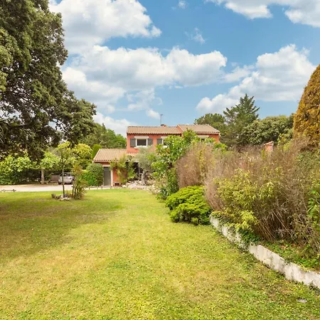 Vakantiehuis L Hacienda Rochefort-du-Gard